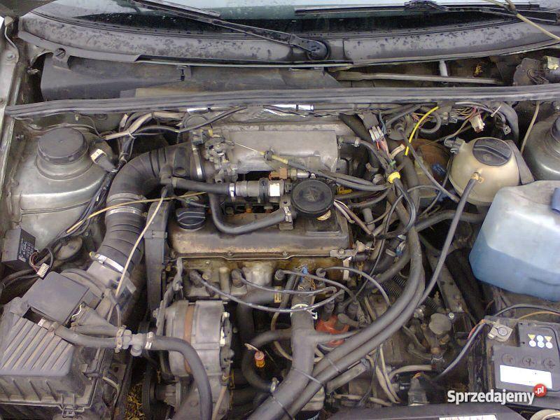 VW PASSAT B3 18 GT części Koniecpol