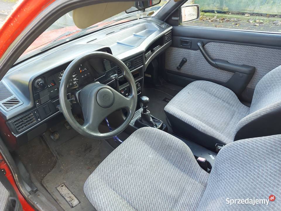 Sprzedam Opel Kadett 14 ŁEZKA 1400cm3 opolskie Nysa