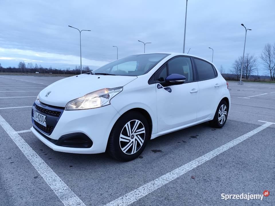 Peugeot 208 10 benzyna nowy rozrząd Tarnobrzeg sprzedam