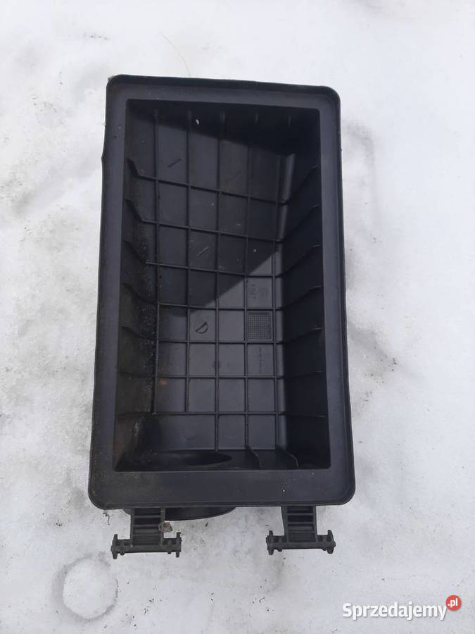 Fiat Stilo 16 16V górna pokrywa obudowy filtra osobowe Obudowy filtrów łódzkie Ksawerów