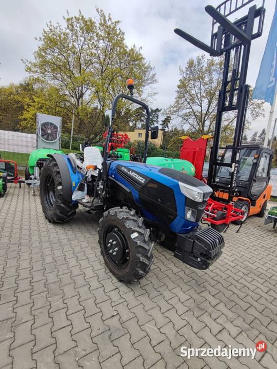 Ciągnik pod tunele foliowe LANDINI REX 4080 Klwów