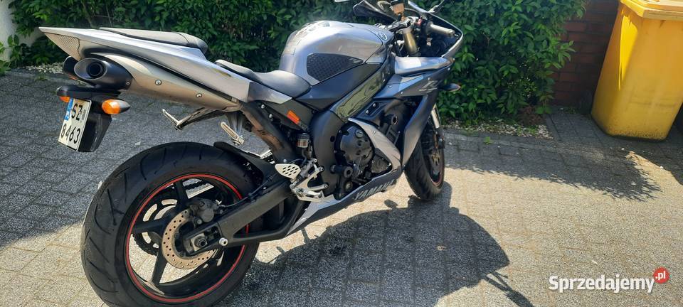 Yamaha R1 rn12 2005 polski salon Zabrze