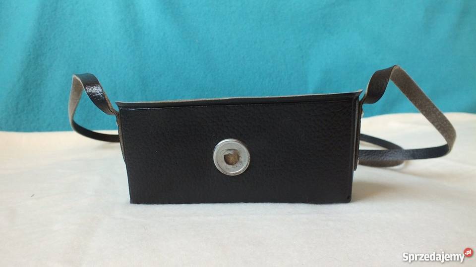 Dół pokrowca skórkowego z paskiem i śrubą na Żary