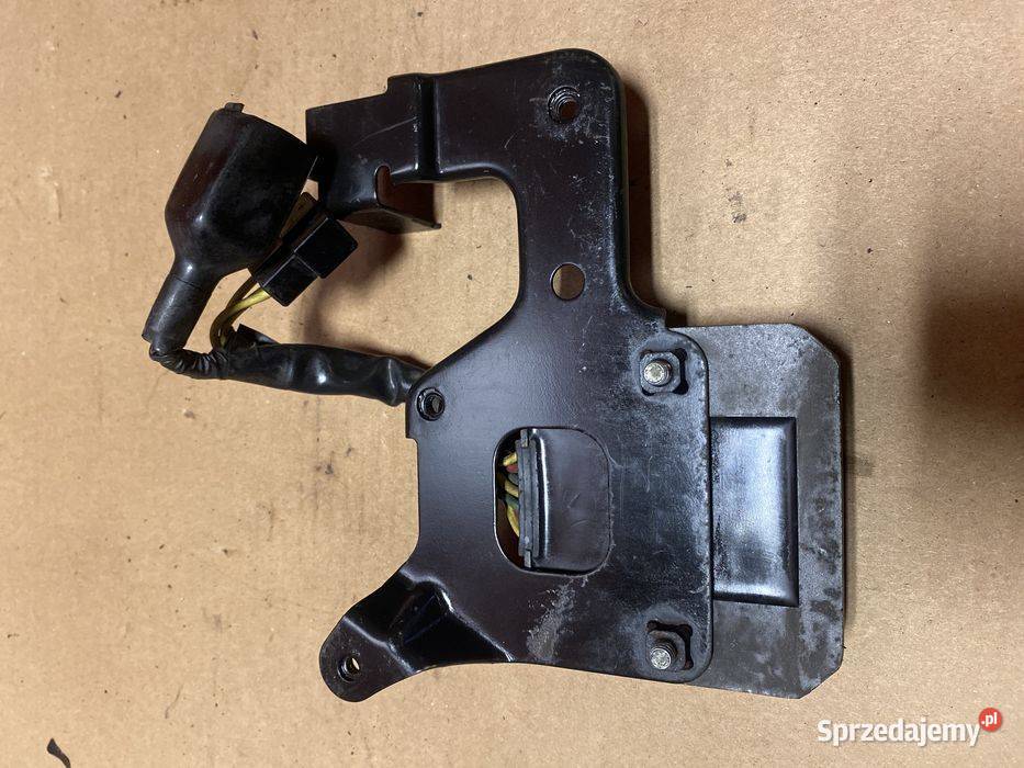 Honda NTV 650 regulator napięcia B143 Poznań