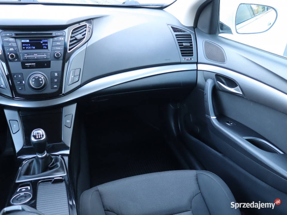 Hyundai i40 17 CRDI relingi dachowe i40