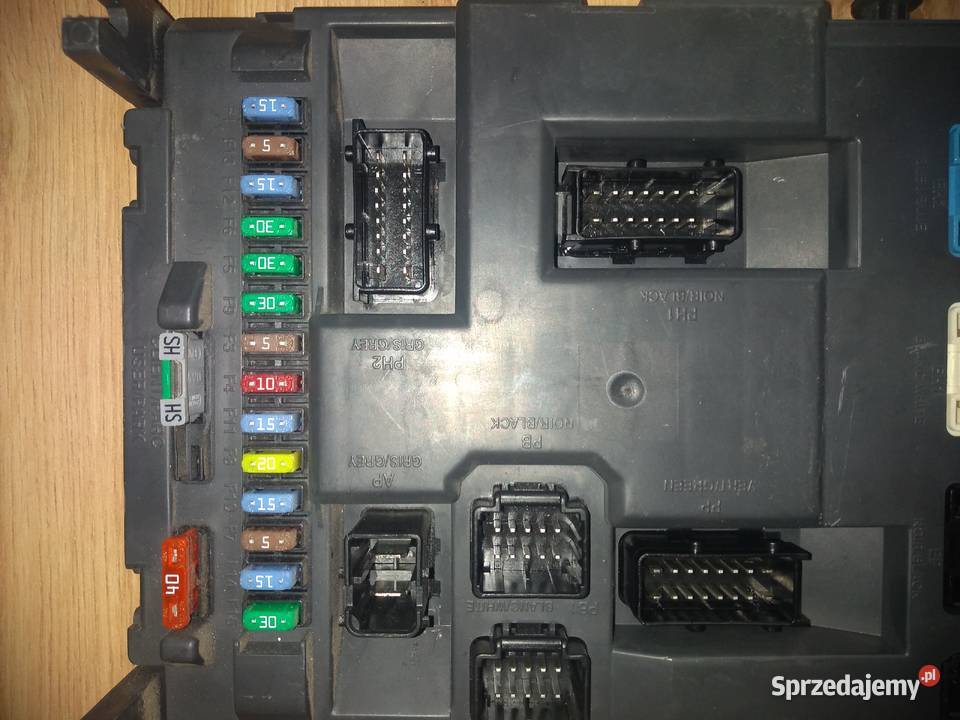 SKRZYNKA MODUŁ BSI 9664983080 PARTNER osobowe Skrzynki bezpieczników Lublin