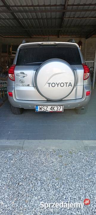 sprzedam nieuszkodzony RAV4 Szydłowiec