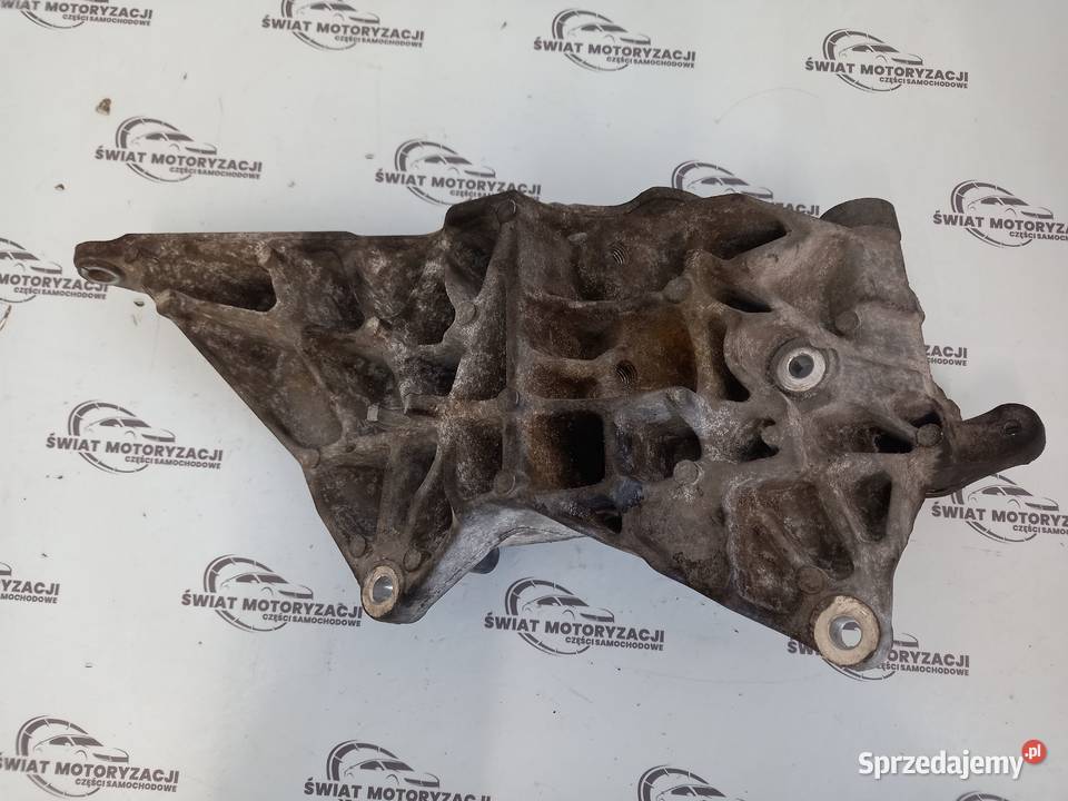 RANGE ROVER SPORT 30 D 306DT 241 łapa wspornik Kielce sprzedam