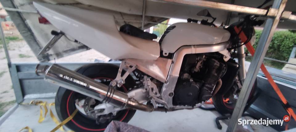 Suzuki GSXR 750 prod 1996 Czarnków