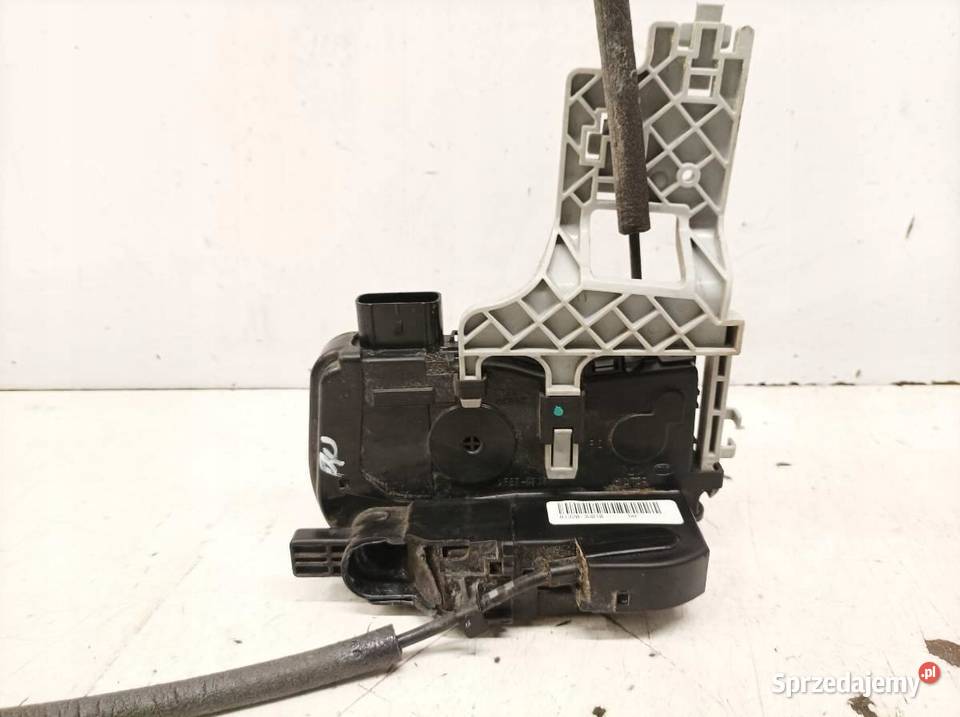 ZAMEK DRZWI PRAWY PRZÓD 813203U010 Kia Sportage osobowe Motoryzacja sprzedam