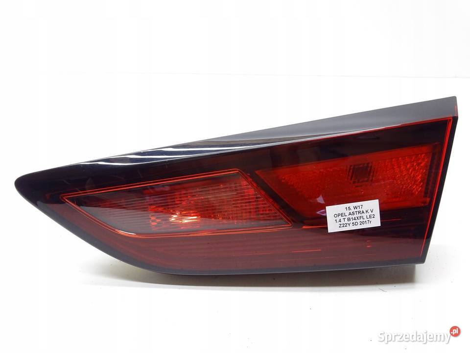 LAMPA PRAWA PRAWY TYŁ TYLNA W KLAPE OPEL ASTRA V sprzedam