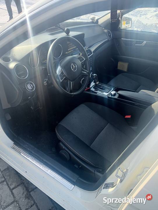 Piękny Mercedes biała perła 22 diesel automat Łuków