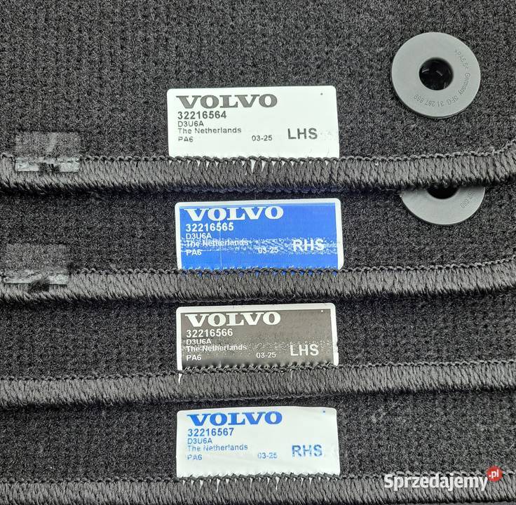 Volvo XC60 II Dywaniki oryginalne 32216555 Pozostałe Mielęcin sprzedam