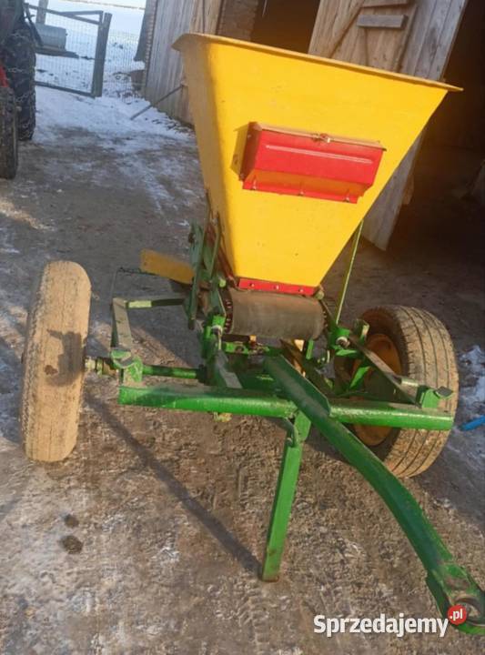 Rozsiewacz kos Iwierzyce sprzedam