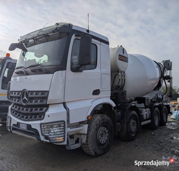 Betonomieszarka Mercedes Benz 4145 sprzedam