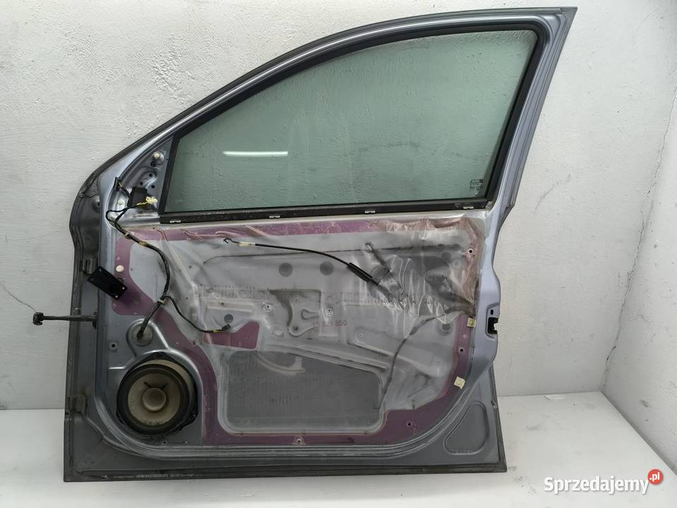 DRZWI PRAWY PRZÓD Z163 OPEL ASTRA H KOMBI osobowe sprzedam
