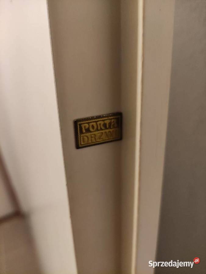 Drzwi łazienkowe prawe skrzydło drzwiowe 80 Rzeszów