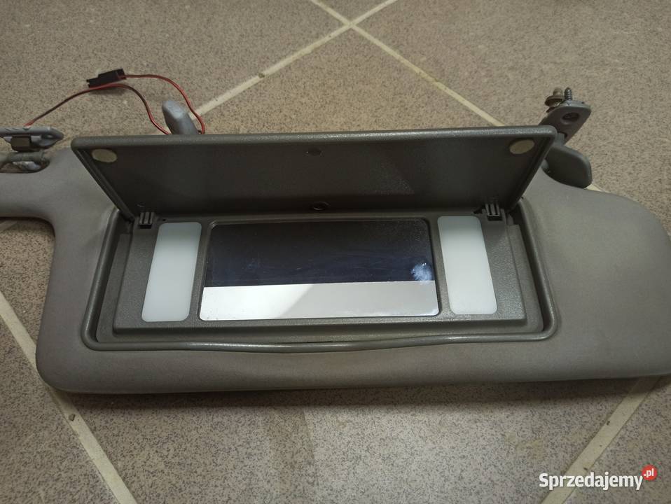 Podświetlany daszek przeciwsłoneczny prawy audi Zagórz