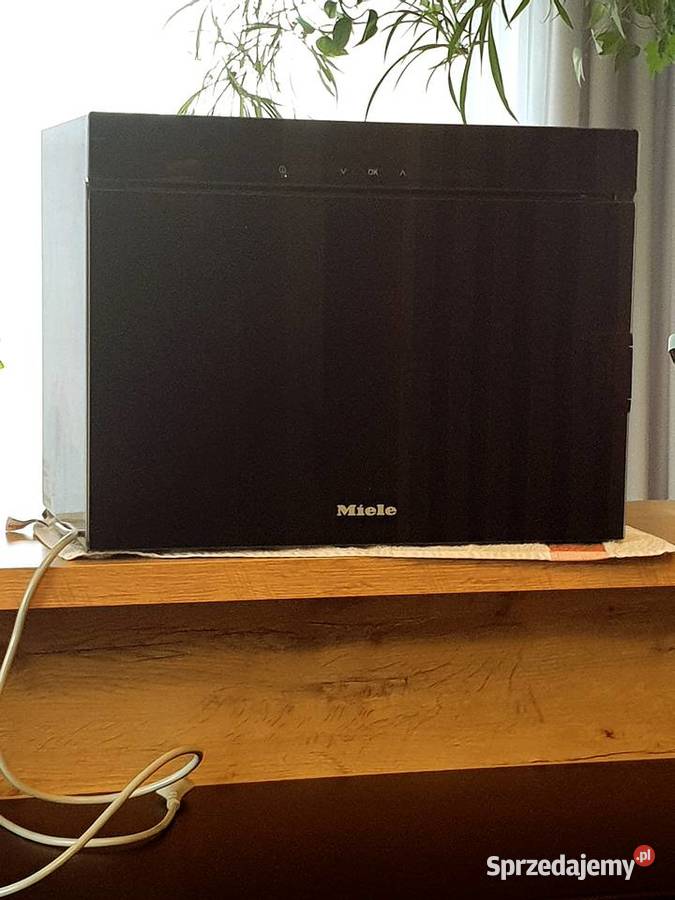 Piekarnik parowy Miele DG 6010 Skołyszyn