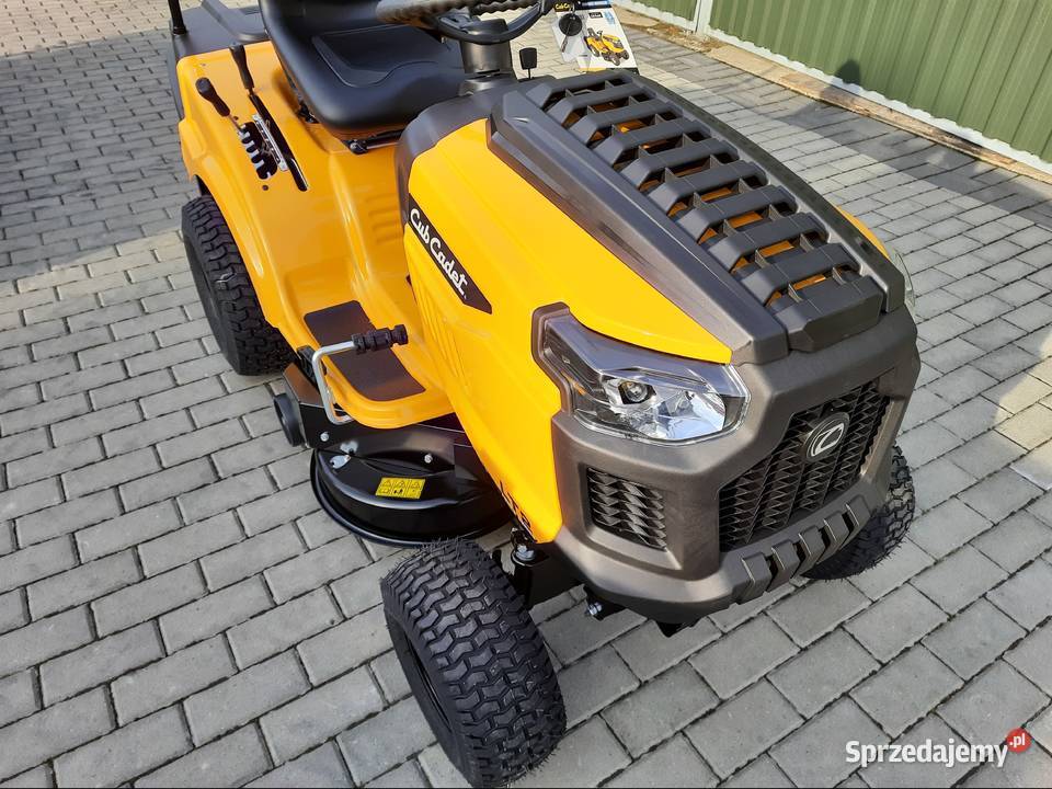 NOWY Traktorek Kosiark CUB CADET 15 Kosz 3 lata Sędziszów Małopolski sprzedam