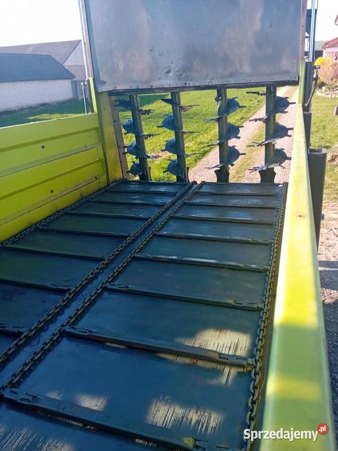 Rozrzutnik metal fach 6ton 2016r nieuszkodzony Rozrzutniki obornika Starachowice