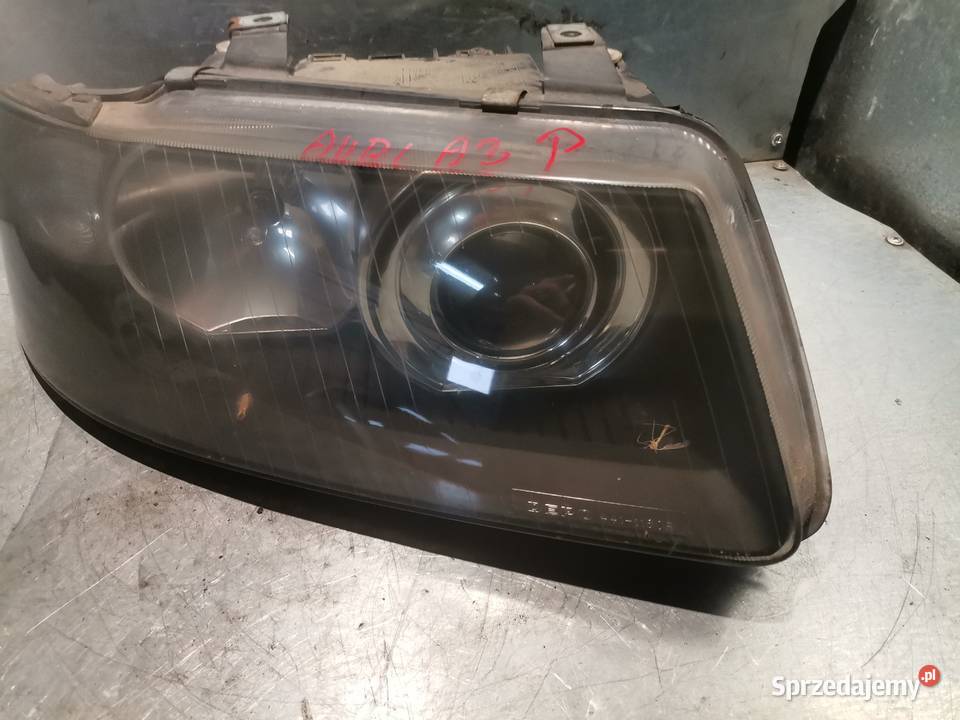 LAMPA PRAWA PRZEDNIA AUDI A3 8L LIFT Nowy Sącz