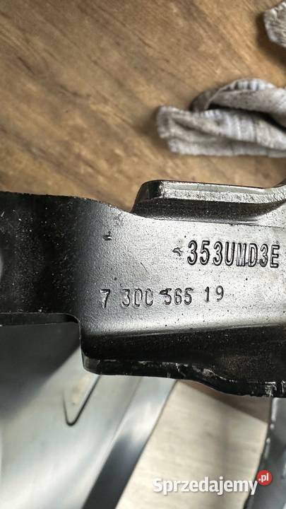 MINI F56 F56 F57 ZAWIAS MASKI PRAWY LEWY 7300565 lubuskie Gorzów Wielkopolski