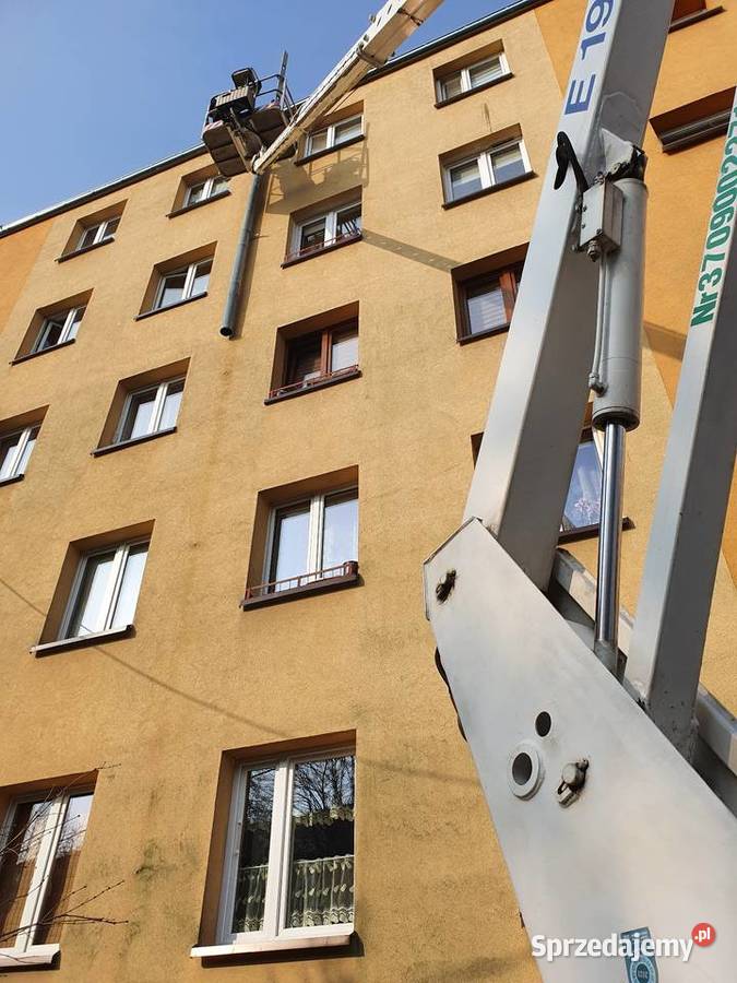 Podnośnik koszowy wynajem Zwyżka wynajem 20m Żywiec