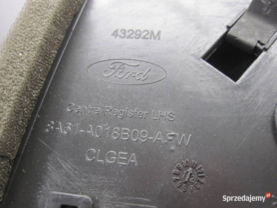 FORD B FIESTA 12r ramka osłona radia Kielce