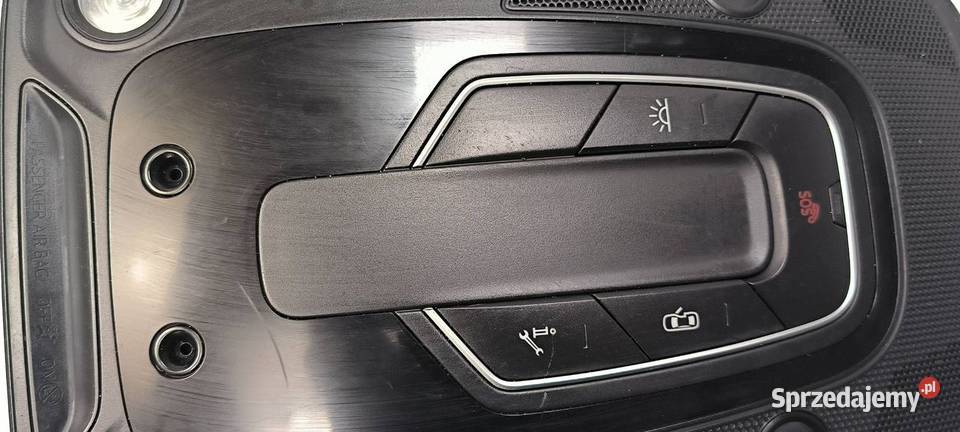 LAMPKA PODSUFITKI AUDI A4 B9 4K0947135B osobowe Lipno