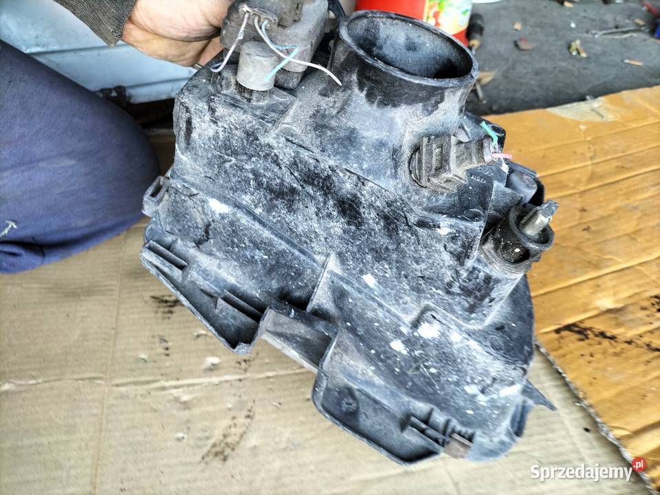 LAMPA LEWA PRZEDNIA Citroen Saxo 5521106L Kamień-Kolonia sprzedam