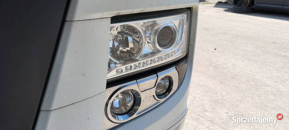LAMPA LEWA PRZÓD IVECO STRALIS AS440STP LNG LED osobowe