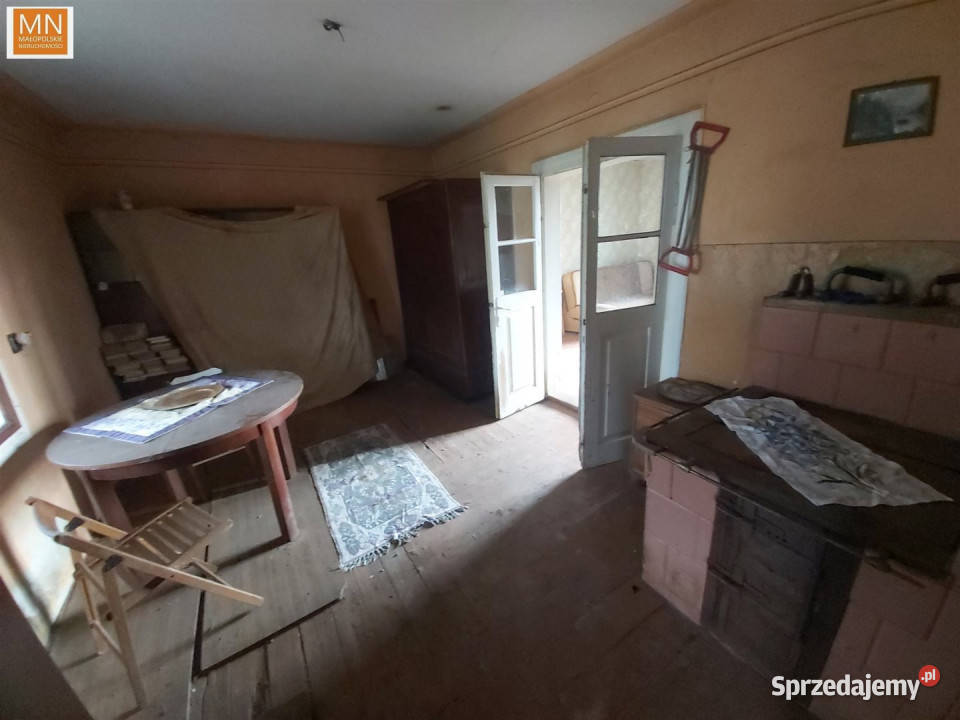 sprzedaży domu wolnostojącego 100 metrów