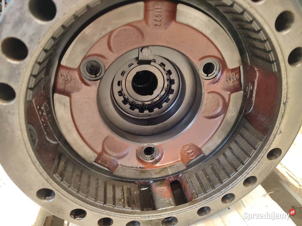 Siłownik skrętu Cat TH 337