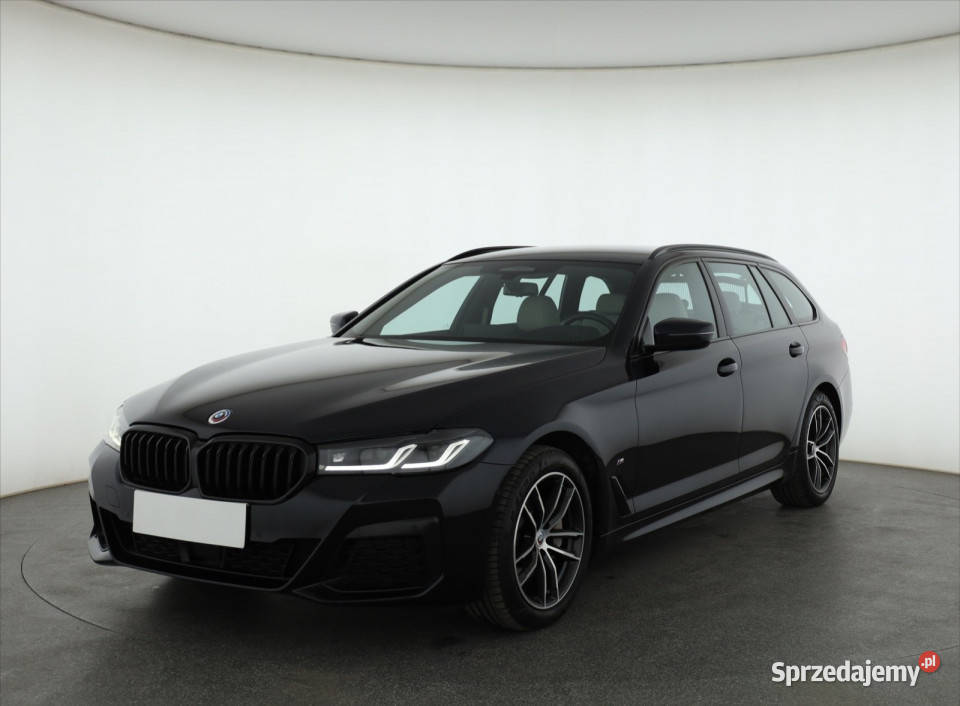 BMW 5 530i xDrive nieuszkodzony Piaseczno sprzedam