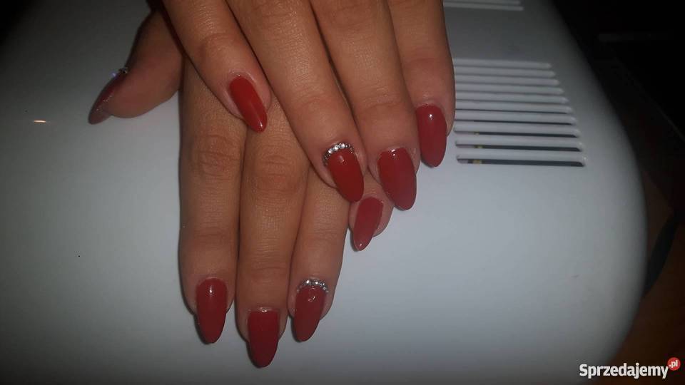 Manicure hybrydowy tradycyjny i proteinowy Łódź zdrowie