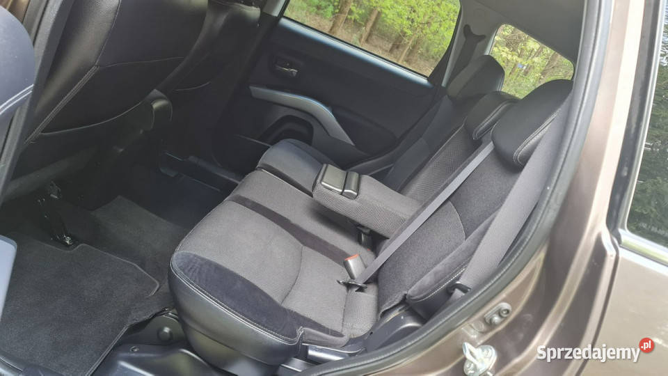 Mitsubishi Outlander 20 MiVEC 147 Automat Navi Chmielnik