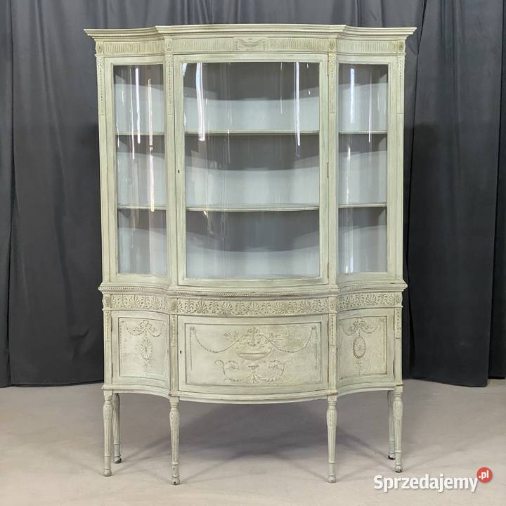 Witryna ludwikowska półokrągłe szyby pastelowa Budno