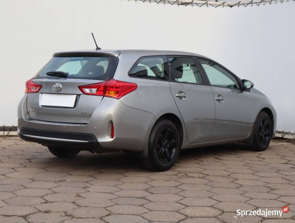 Toyota Auris 16 Valvematic nieuszkodzony Łódź