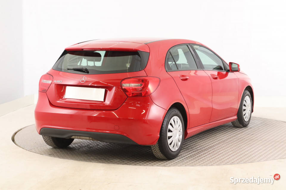 Mercedes A A 180 czerwony Zabrze