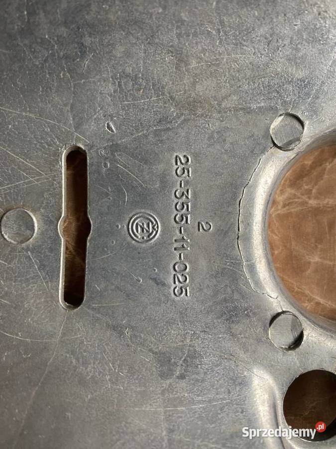 FABRYCZNIE NOWA POKRYWA GAZNIKA JAWA 355 CZ 175 małopolskie Kraków