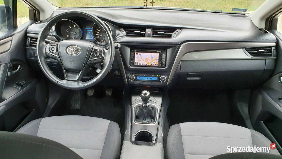 Toyota Avensis 16 D4D 112 Navi Super Stan Biała gniazdo SD świętokrzyskie Chmielnik
