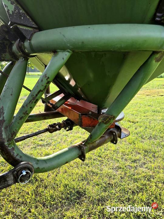 Rozsiewacz Amazone ZAF 804 R Elżbietów