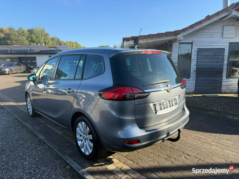 Opel Zafira Opel Zafira 2018 14 140 7 osobowy szary Zafira Słupsk sprzedam