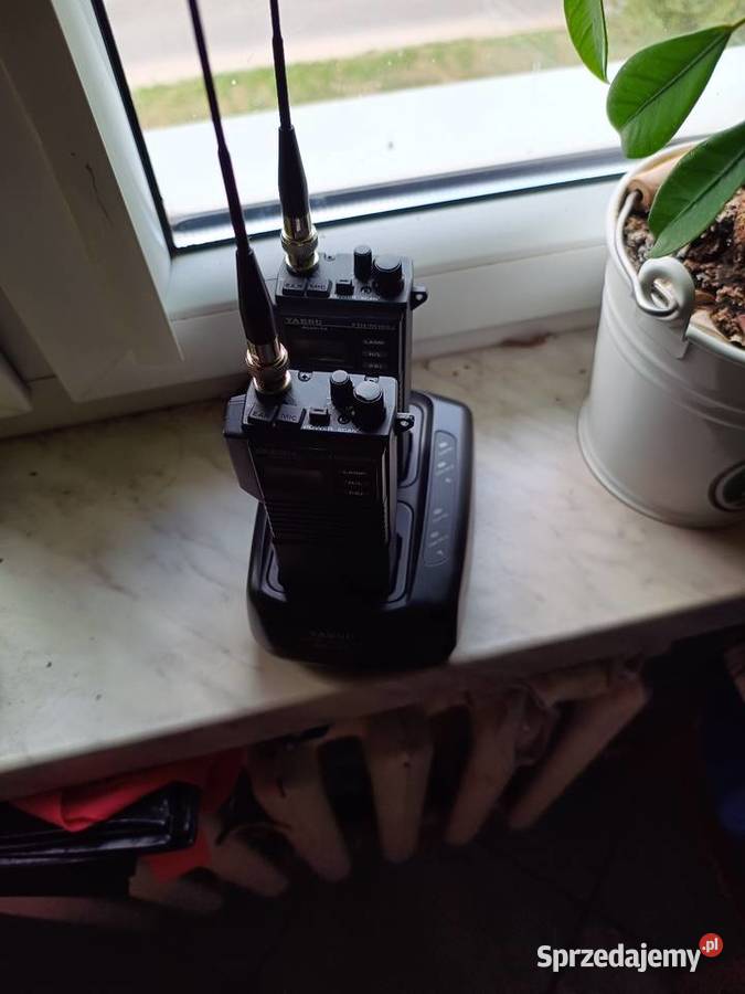 Krótkofalówki Yaesu Pozostałe dolnośląskie Legnica sprzedam