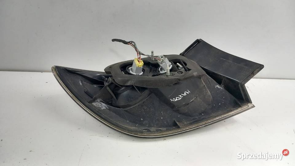 MAZDA 3 BK HB LAMPA TYŁ PRAWA wielkopolskie Zbierkowo