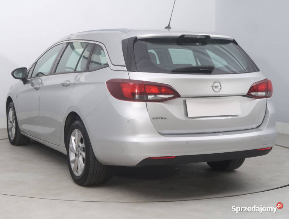 Opel Astra 12 Turbo 96KM Bielany Wrocławskie