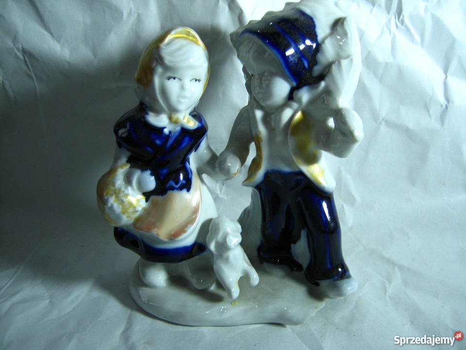 Figurka Dikolenko ZIMOWA PARKA lata 60 sygn Porcelana i szkło Bytom sprzedam