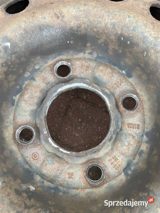 4 Felgi stalowe Volvo V40 2 z oponami Średnica 15" mazowieckie Julianów