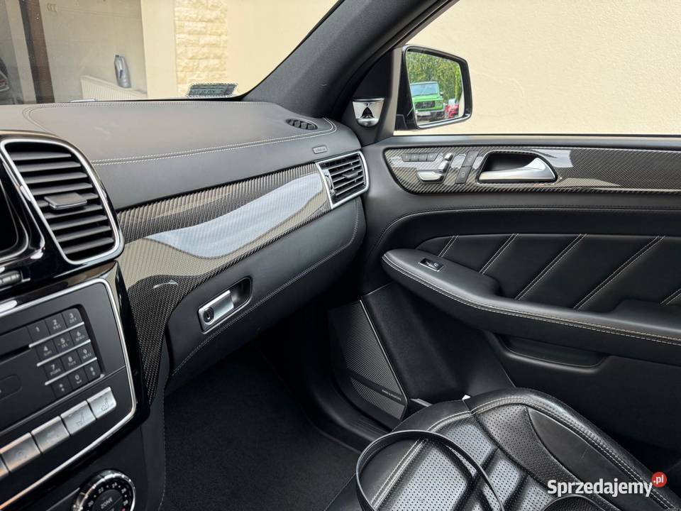 Mercedes AMG GLE 63 moc 557